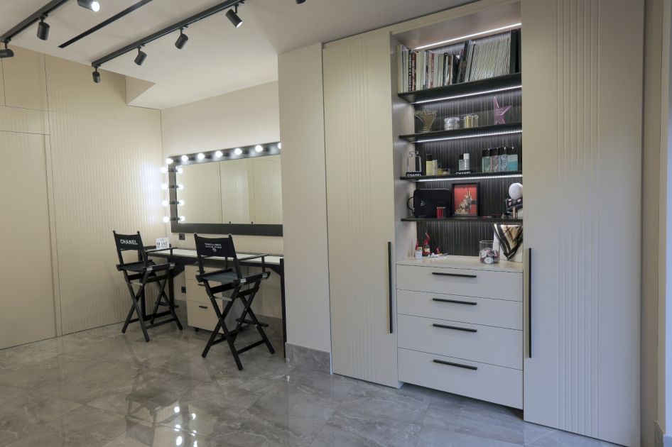 Francesco Riva make-up studio